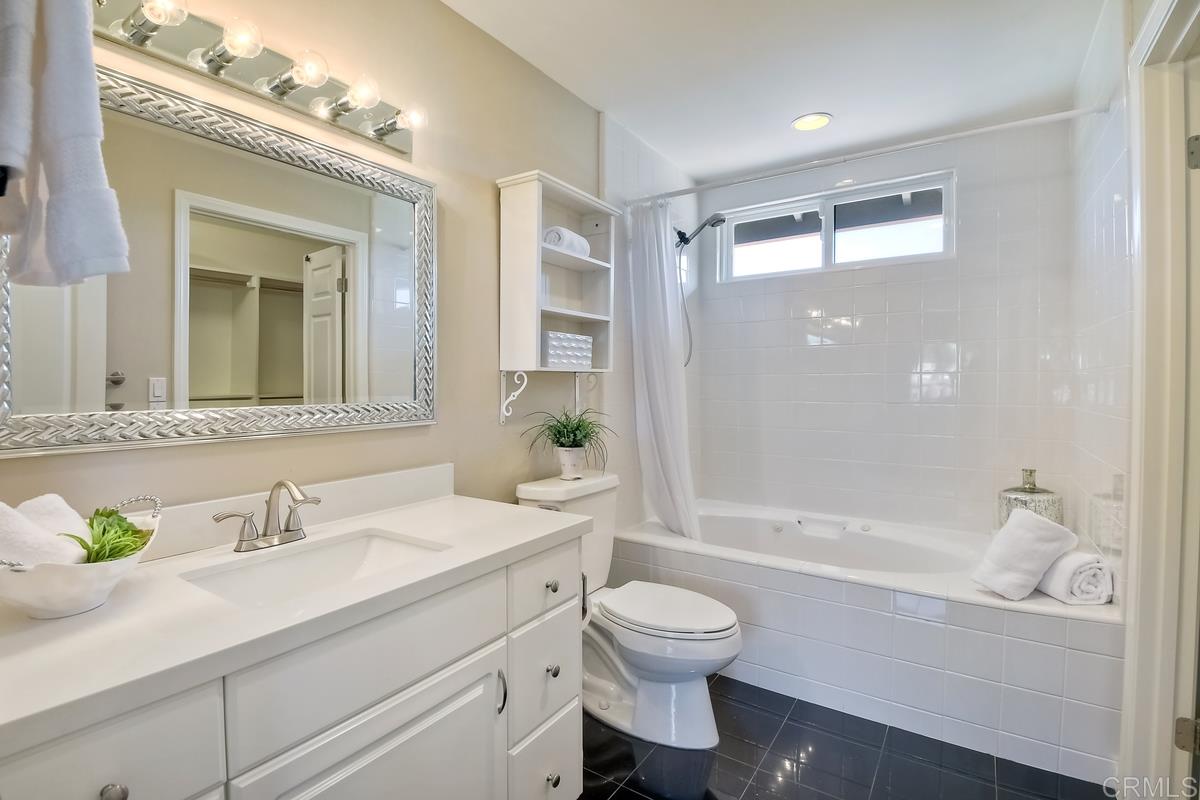 631 Dell Street Solana Beach, CA 92075 - Photo 14 of 25