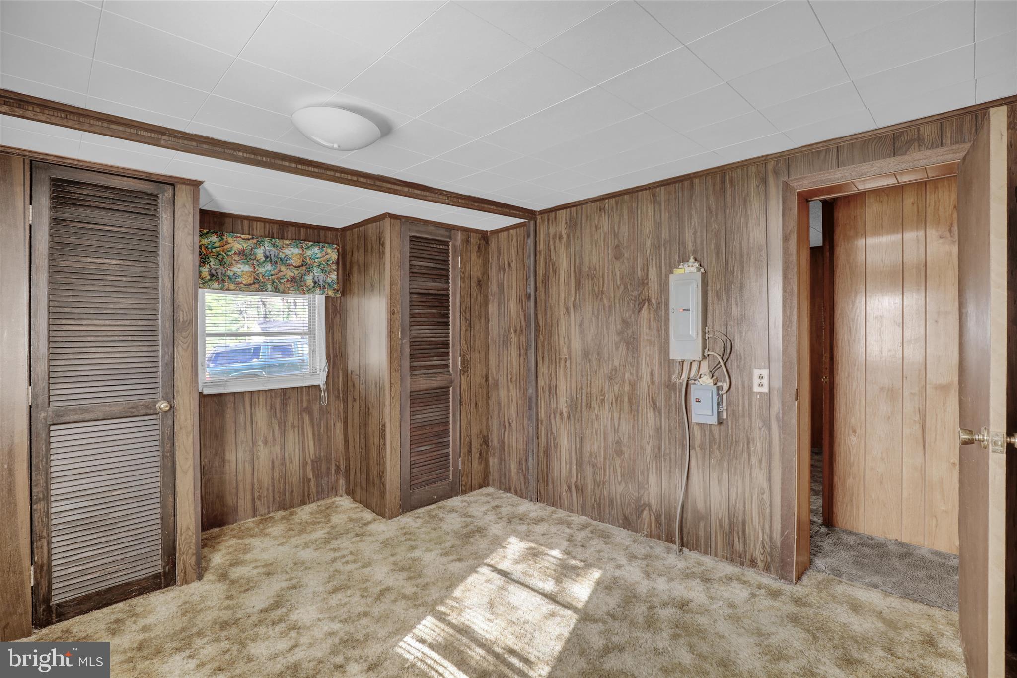 70 Mullen Road Birdsboro, PA 19508 - Photo 22 of 38 a view of entryway with wooden floor