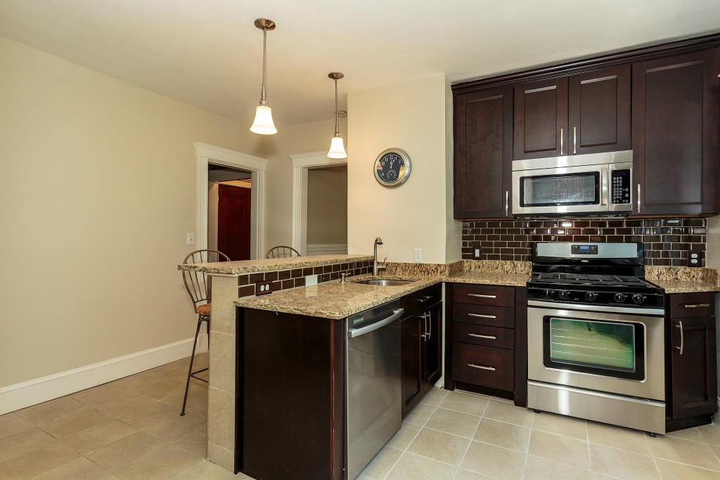 22 Brandon Road, Unit 2 Milton, MA 02186 - Photo 16 of 30 Gallery Image 16