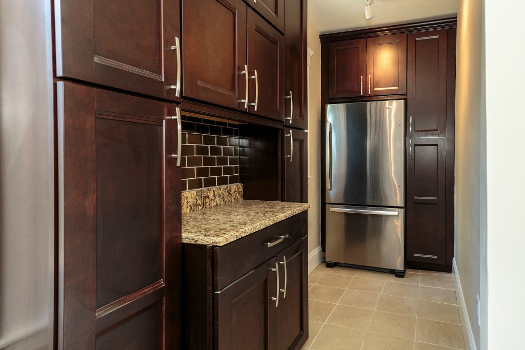 22 Brandon Road, Unit 2 Milton, MA 02186 - Photo 17 of 30 Gallery Image 17