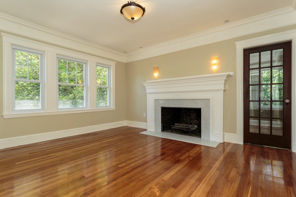 22 Brandon Road, Unit 2 Milton, MA 02186 - Photo 4 of 30 Gallery Image 4