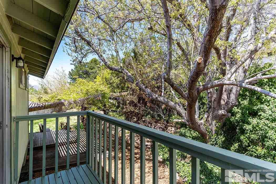3685 Renee Way Reno, NV 89503 - Photo 13 of 26 a view of a balcony with a pot