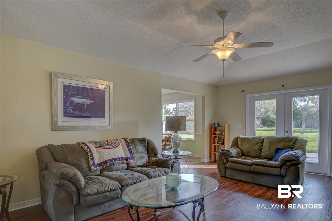28394 County Road 65 Loxley, AL 36551 - Photo 3 of 31 Living Room