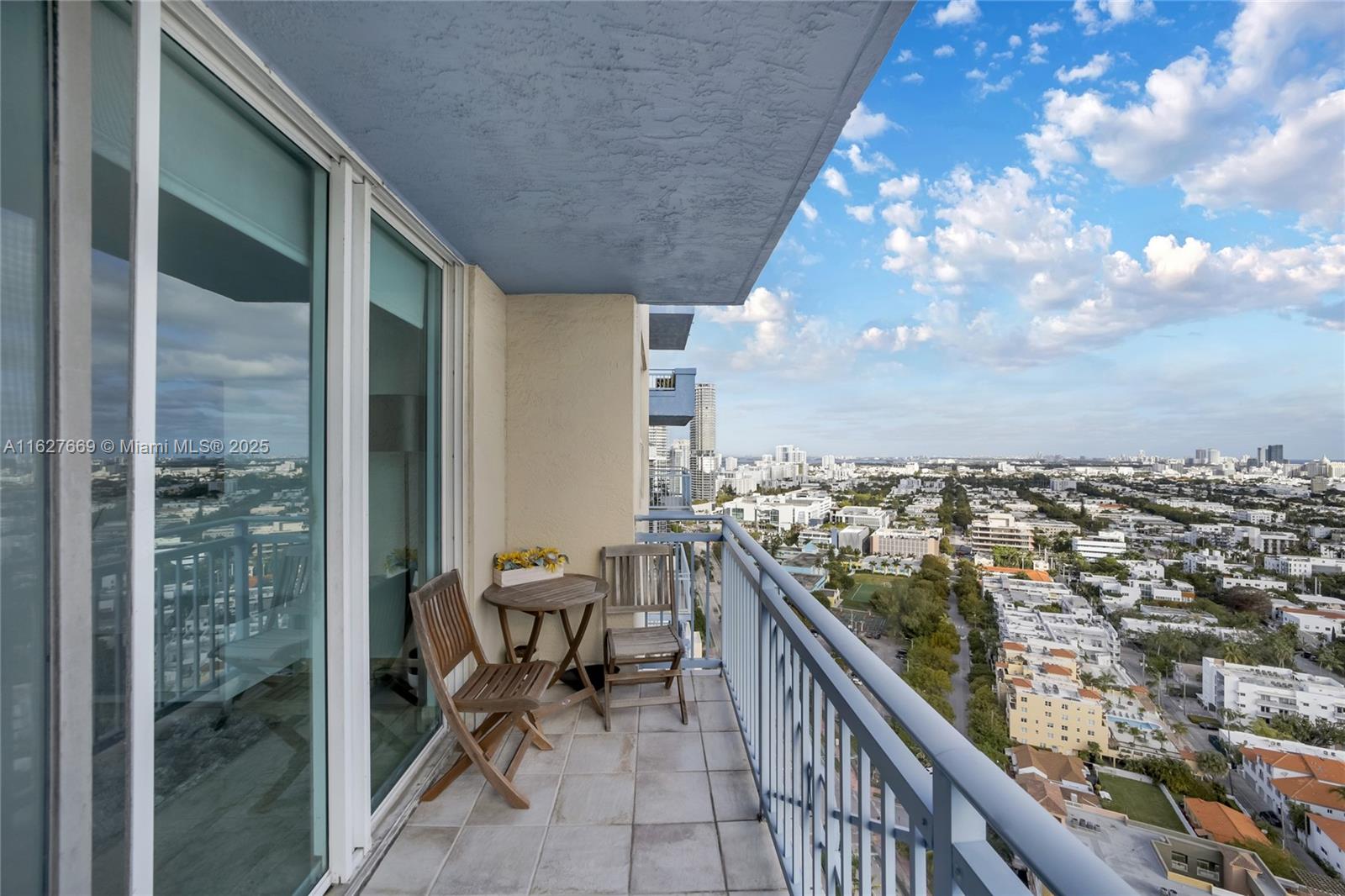 90 Alton Road, Unit 2909 Miami Beach, FL 33139 - Photo 14 of 56 Gallery Image 14