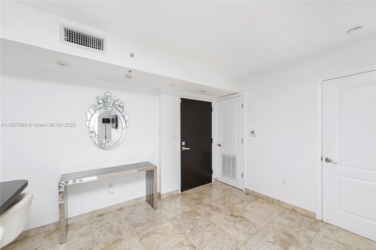 90 Alton Road, Unit 2909 Miami Beach, FL 33139 - Photo 34 of 56 Gallery Image 34