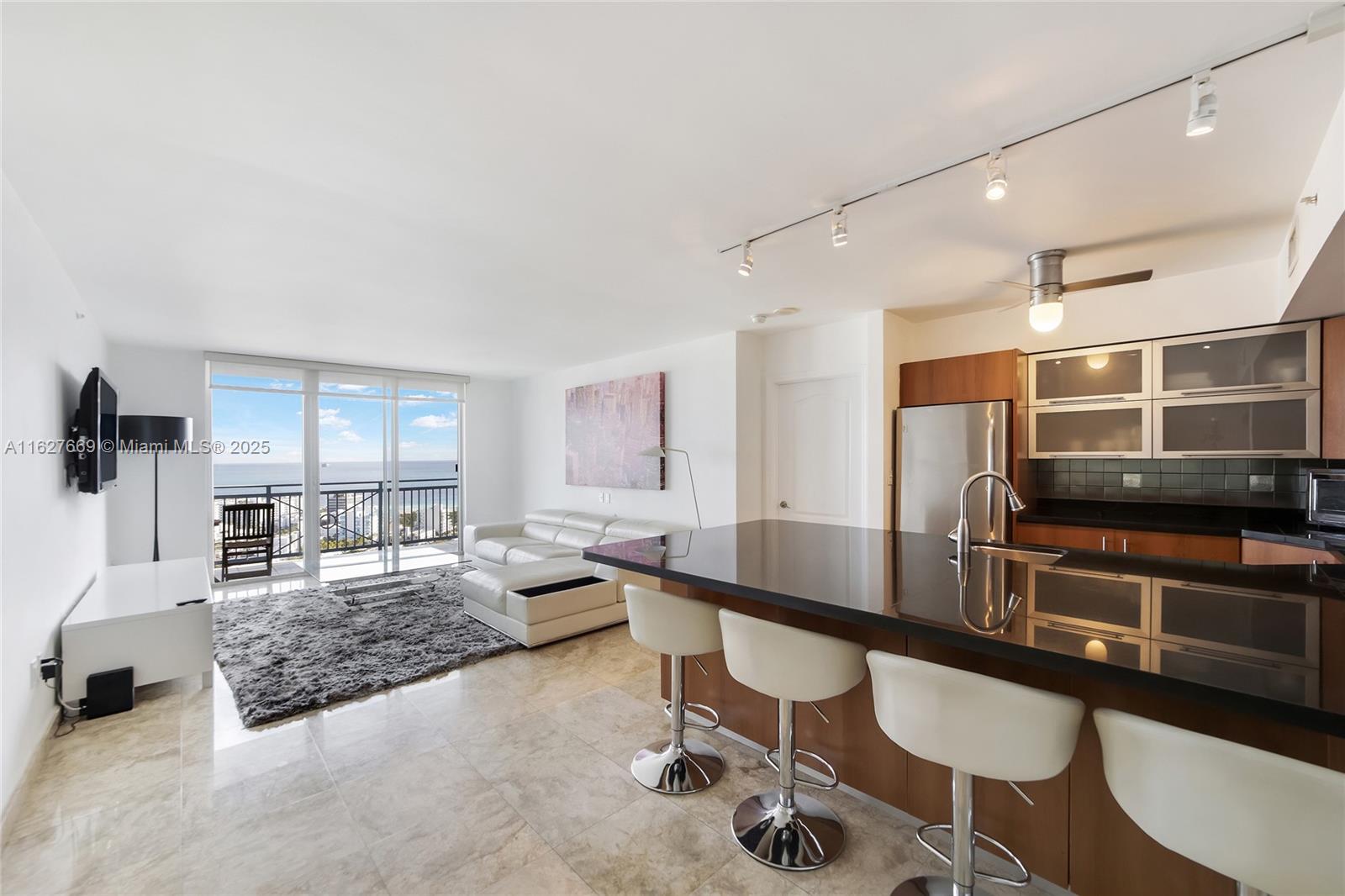 90 Alton Road, Unit 2909 Miami Beach, FL 33139 - Photo 35 of 56 Gallery Image 35