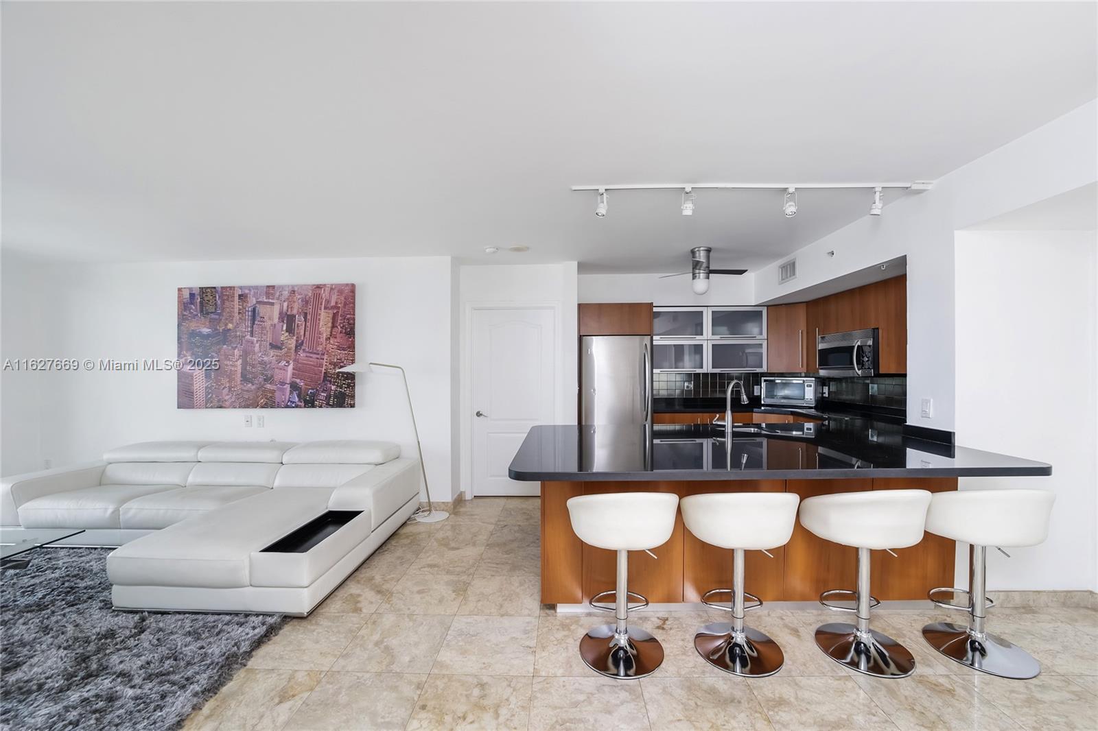 90 Alton Road, Unit 2909 Miami Beach, FL 33139 - Photo 36 of 56 Gallery Image 36