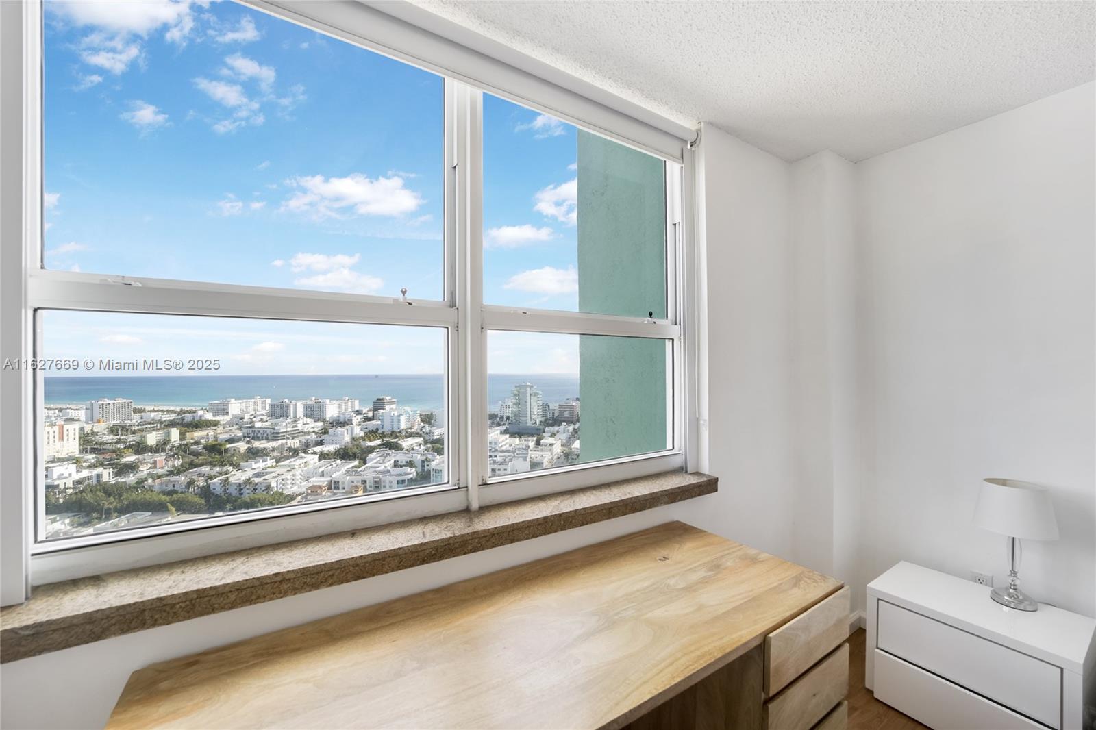 90 Alton Road, Unit 2909 Miami Beach, FL 33139 - Photo 5 of 56 Gallery Image 5