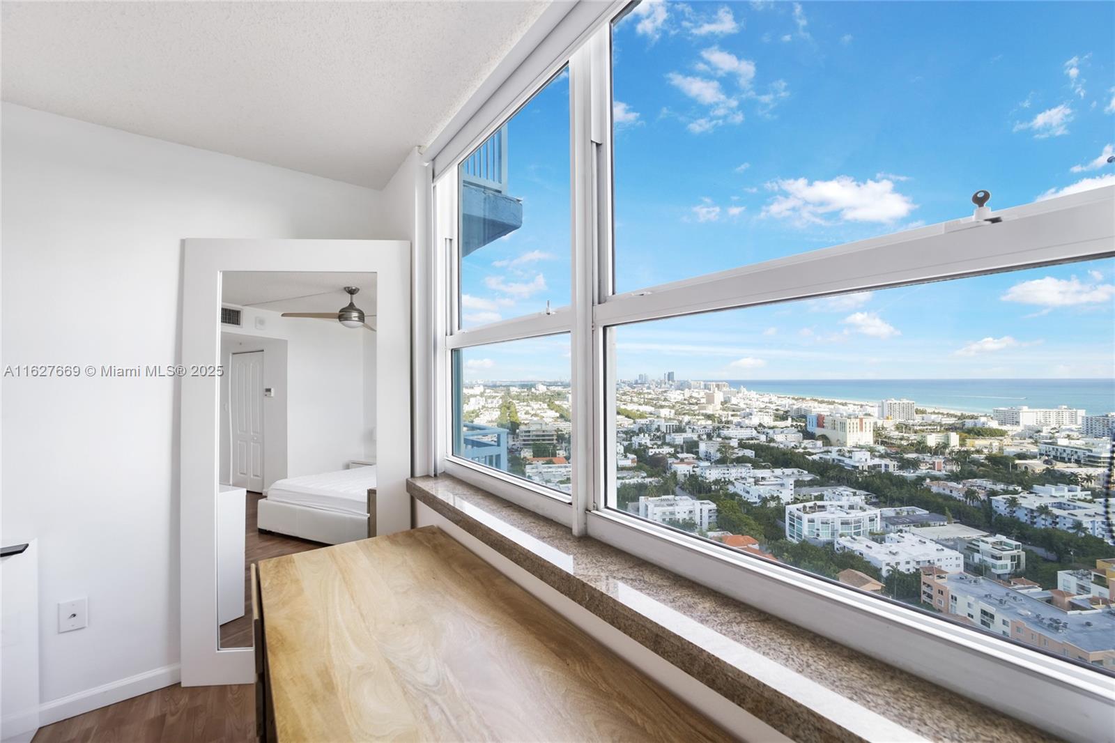 90 Alton Road, Unit 2909 Miami Beach, FL 33139 - Photo 6 of 56 Gallery Image 6