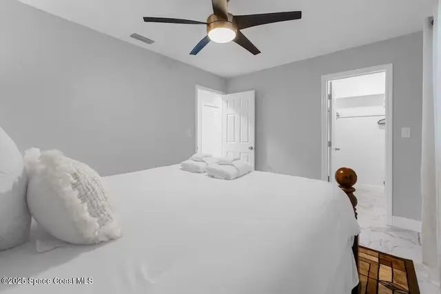 a view of walk in closet