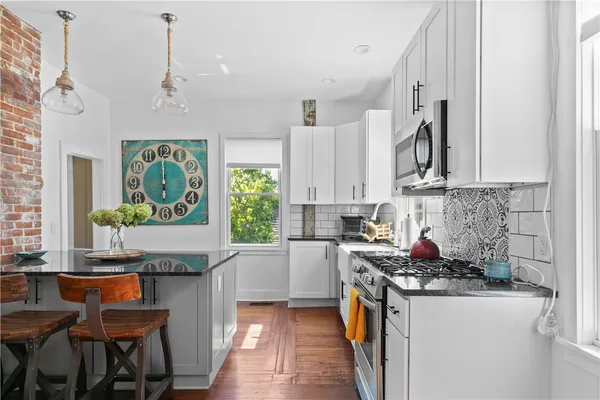 $6,000 | 8 Johnson Court, Newport, RI 02840