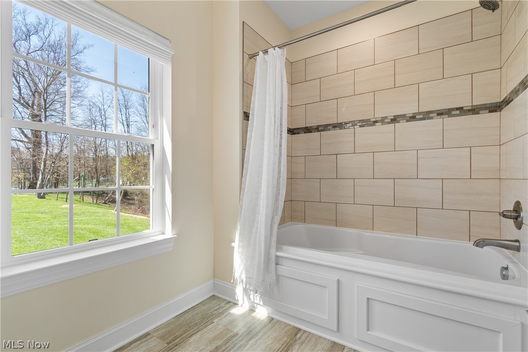 535 East Caston Road Green, OH 44685 - Photo 24 of 44