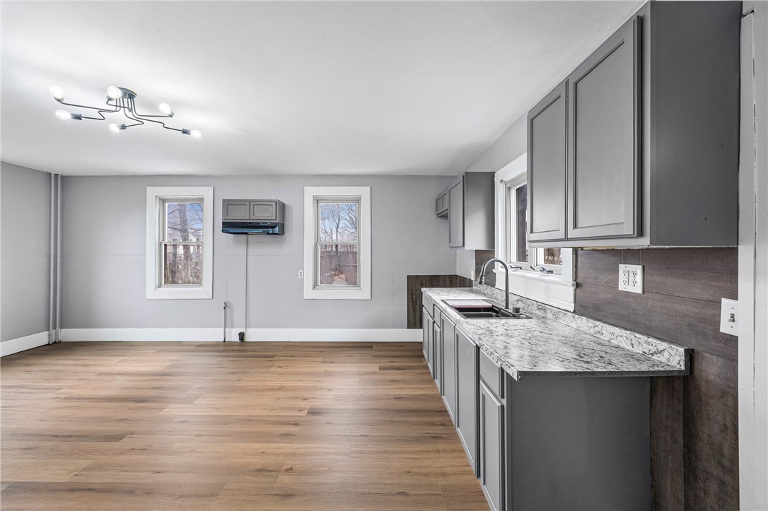 554 Campbell Street Rochester, NY 14611 - Photo 17 of 48