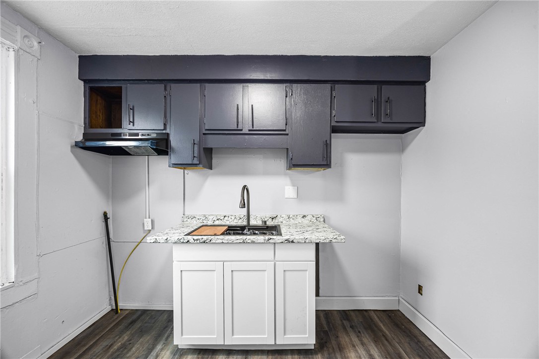 554 Campbell Street Rochester, NY 14611 - Photo 39 of 48