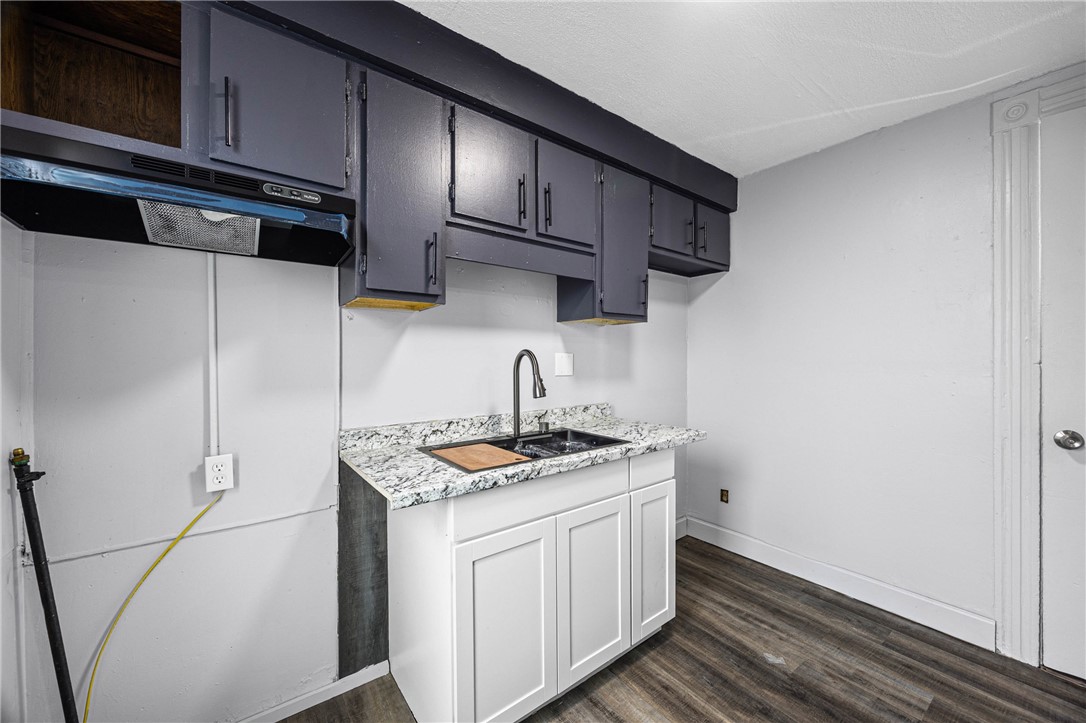 554 Campbell Street Rochester, NY 14611 - Photo 41 of 48