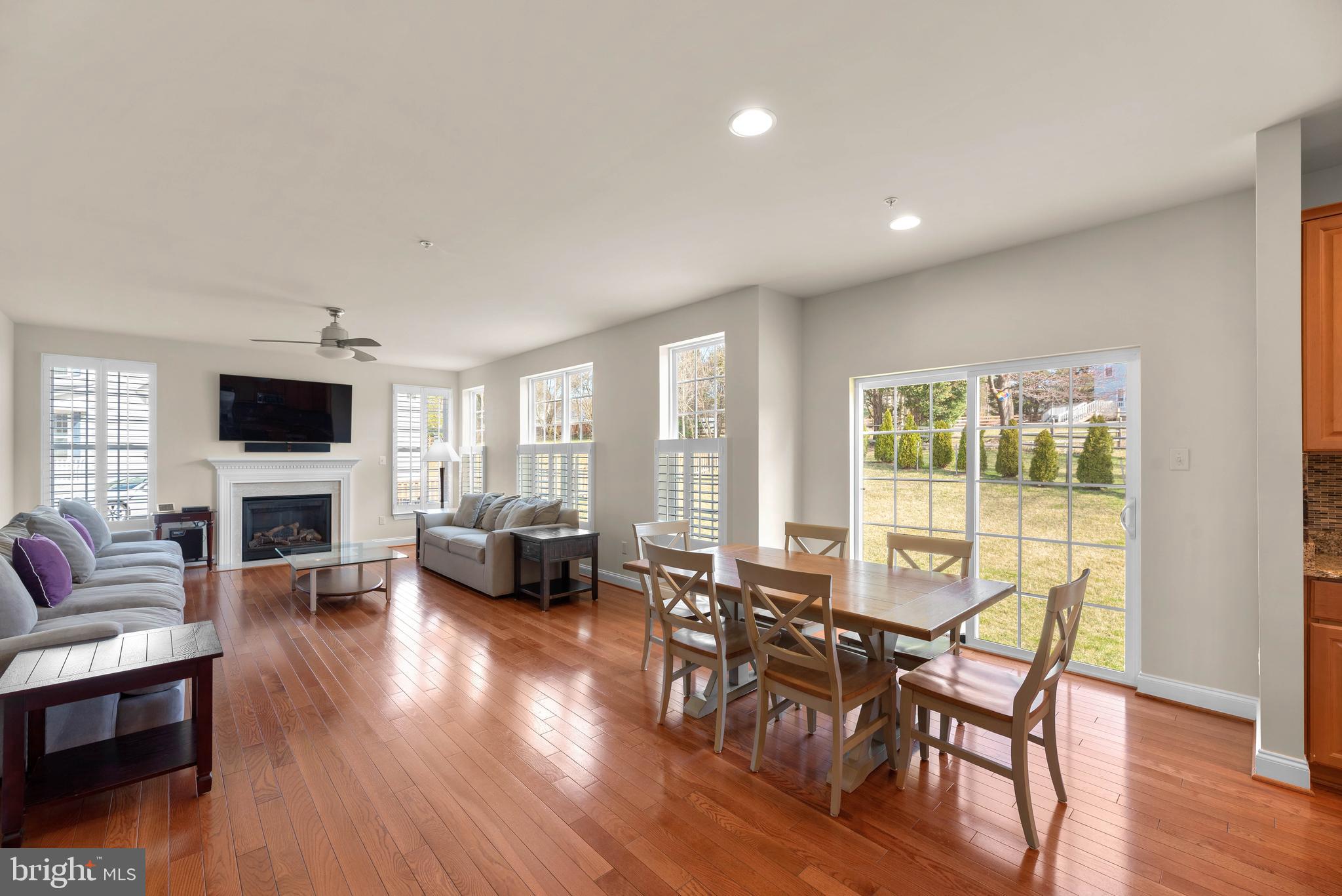 10494 Stansfield Road Laurel, MD 20723 - Photo 16 of 36 Breakfast Area and Family Room