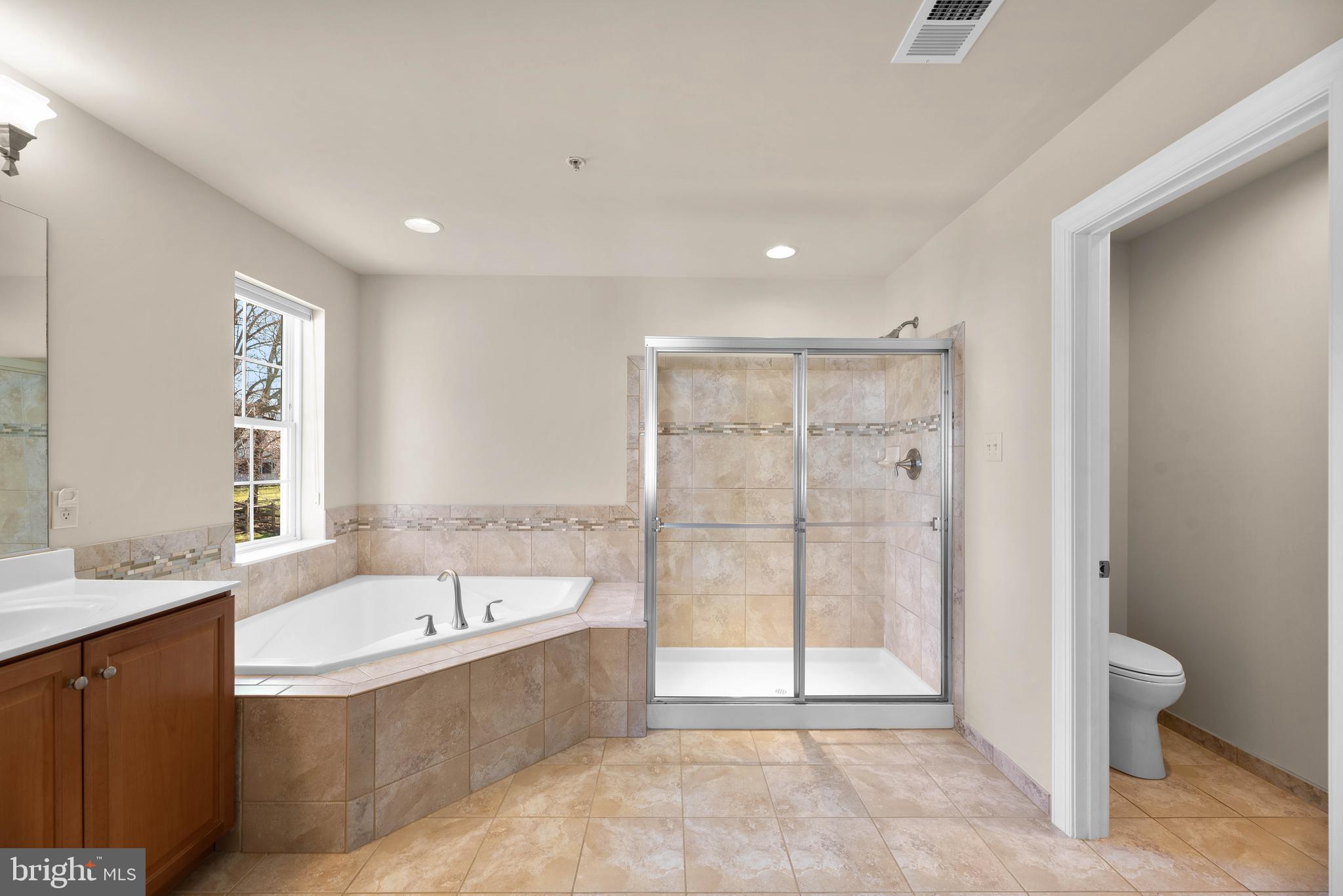 10494 Stansfield Road Laurel, MD 20723 - Photo 23 of 36 Primary Bathroom