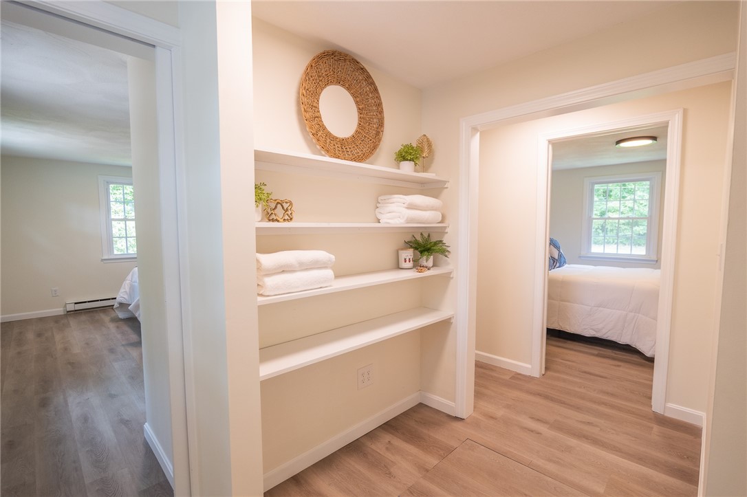 247 Quaker Lane Scituate, RI 02857 - Photo 19 of 21 Hallway