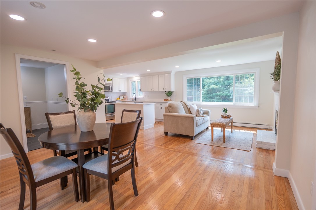 247 Quaker Lane Scituate, RI 02857 - Photo 7 of 21 Dining Room