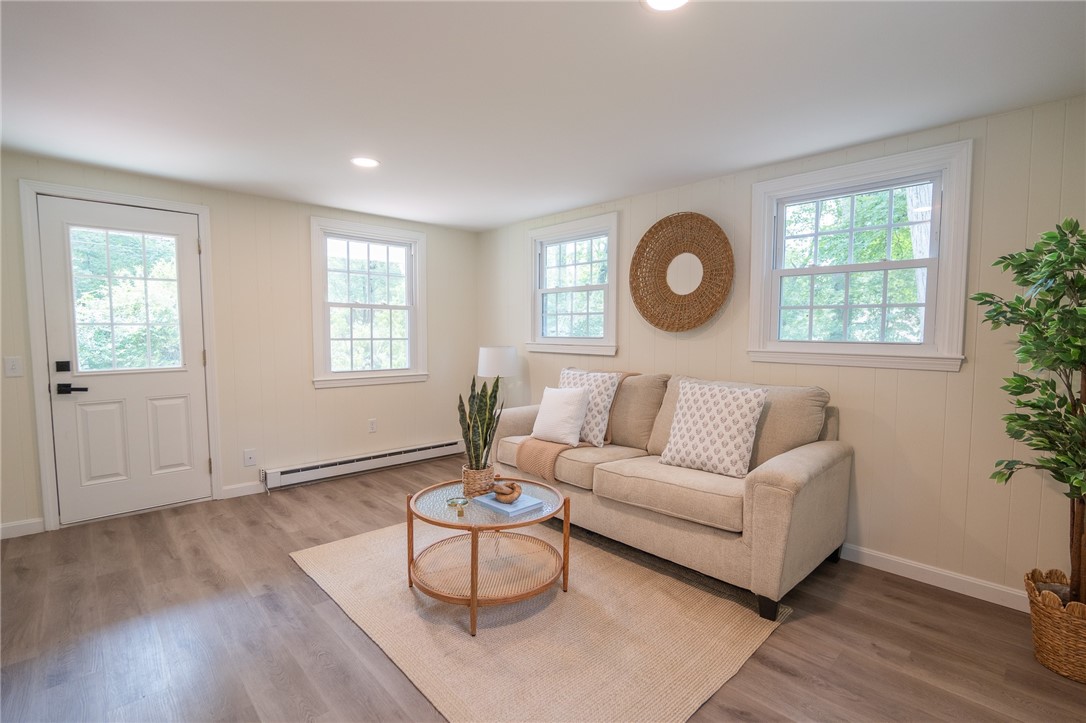 247 Quaker Lane Scituate, RI 02857 - Photo 8 of 21 FAMily Room
