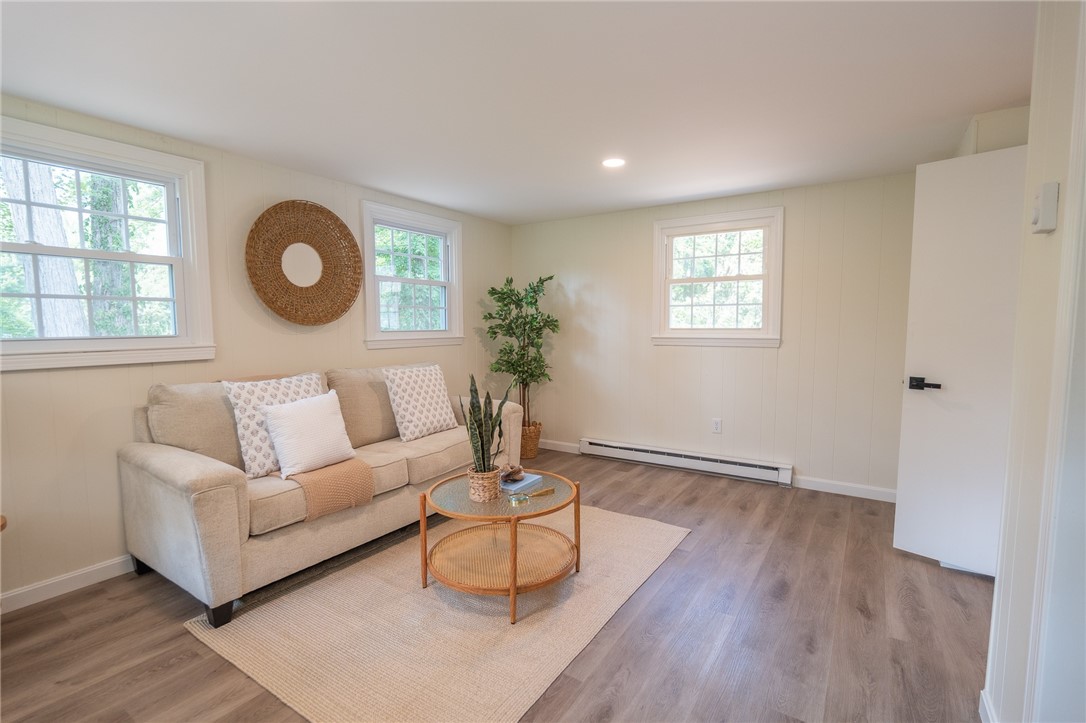 247 Quaker Lane Scituate, RI 02857 - Photo 9 of 21 Family Room