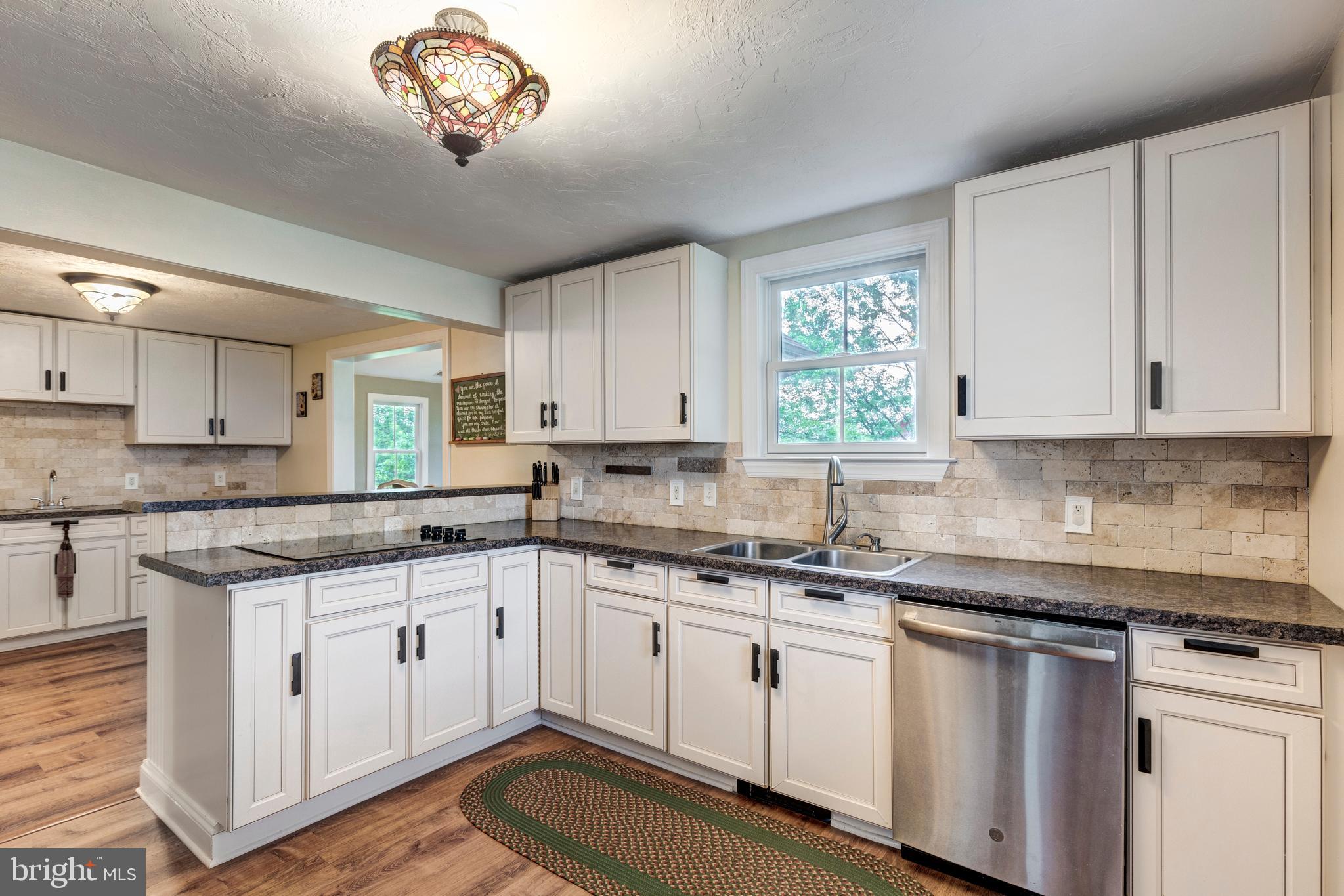 1559 Herrs Ridge Road Gettysburg, PA 17325 - Photo 27 of 86 Kitchen