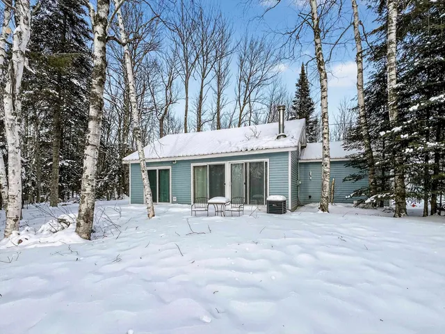 $299,000 | N11415 East Shore Road, Pearson, WI 54462