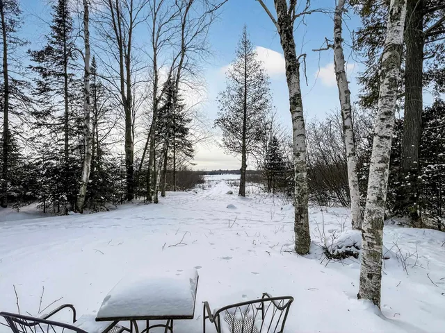 $299,000 | N11415 East Shore Road, Pearson, WI 54462