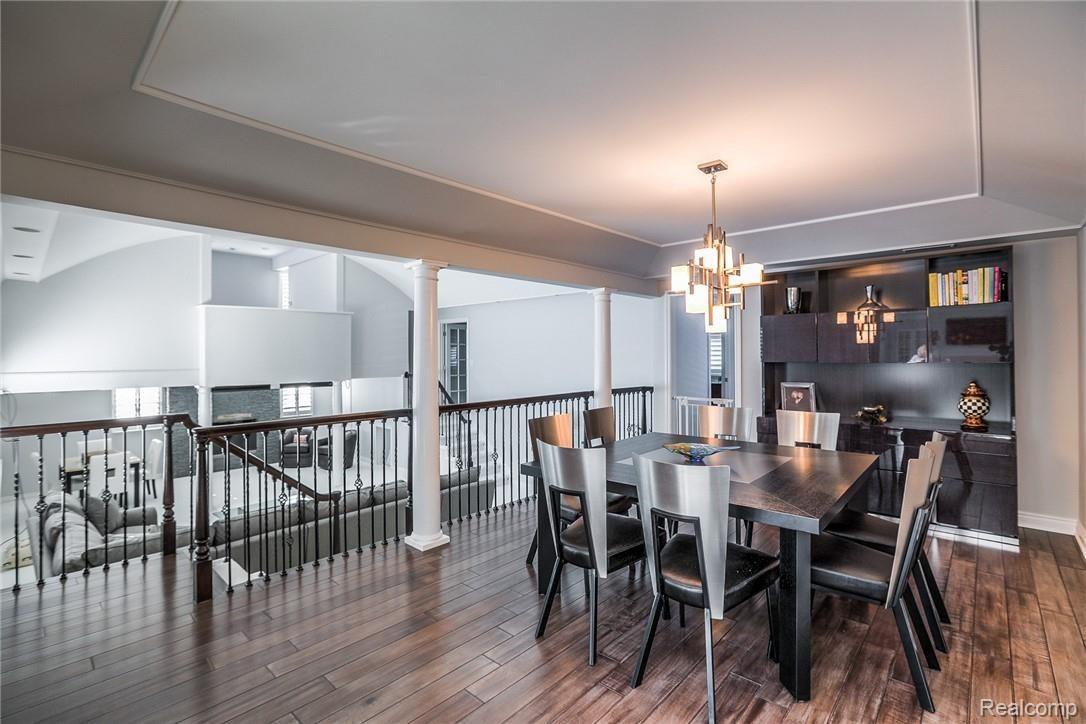 1052 Rock Spring Road Bloomfield Hills, MI 48304 - Photo 5 of 25 Dinning Room