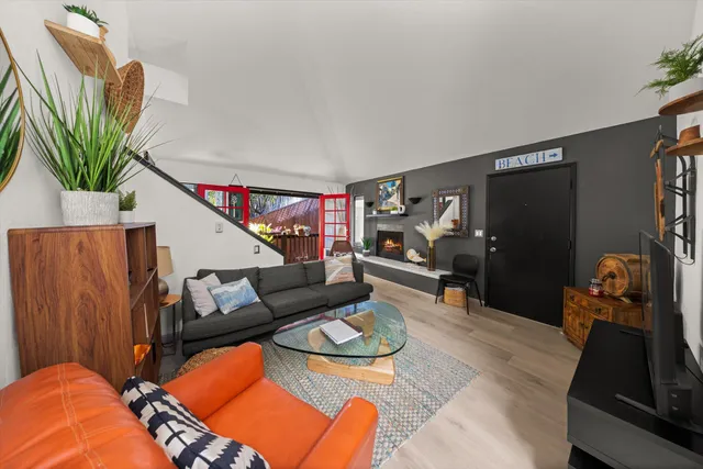 $1,099,000 | 30 South Salinas Street, Unit B, Santa Barbara, CA 93103