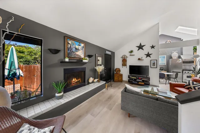 $1,099,000 | 30 South Salinas Street, Unit B, Santa Barbara, CA 93103