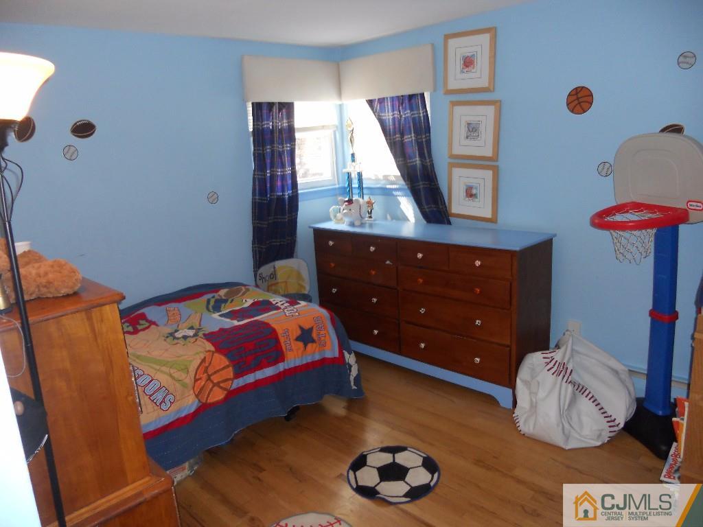 49 Partch Place Edison, NJ 08817 - Photo 14 of 18 Gallery Image 14