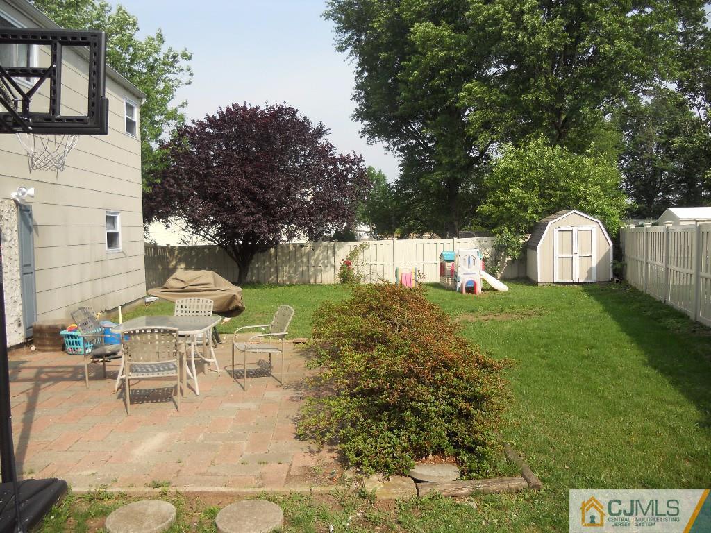 49 Partch Place Edison, NJ 08817 - Photo 17 of 18 Gallery Image 17