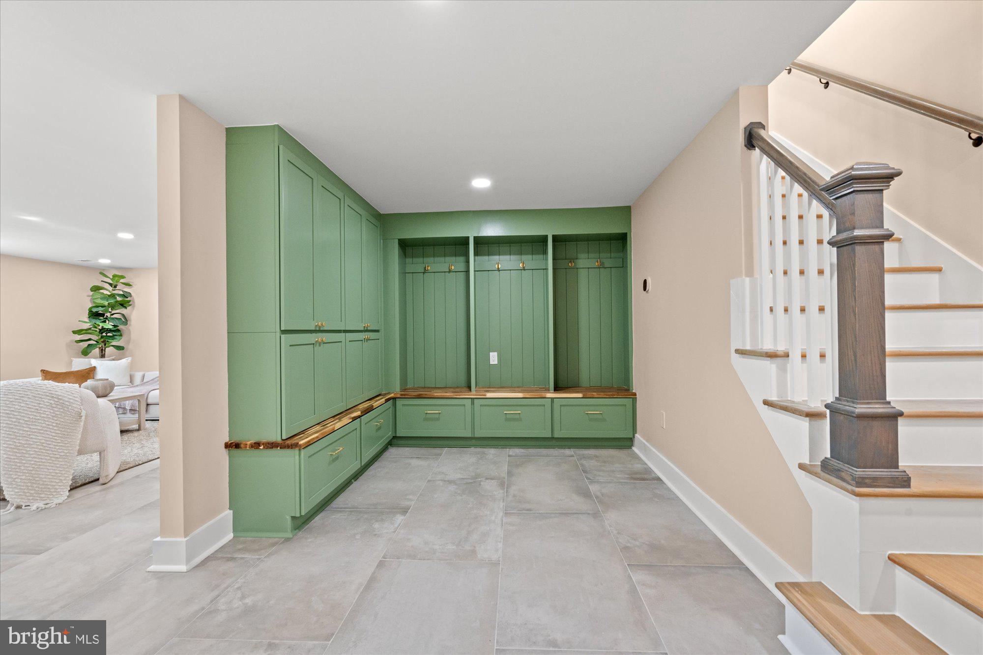 6125 Overlea Road Bethesda, MD 20816 - Photo 56 of 61 a view of entryway with livingroom