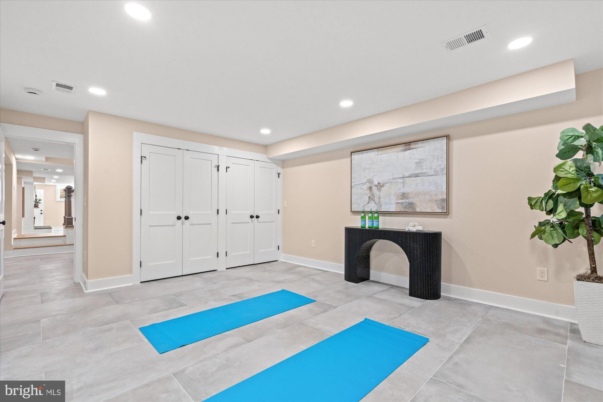 6125 Overlea Road Bethesda, MD 20816 - Photo 60 of 61 Lower level Bedroom Six with double closets