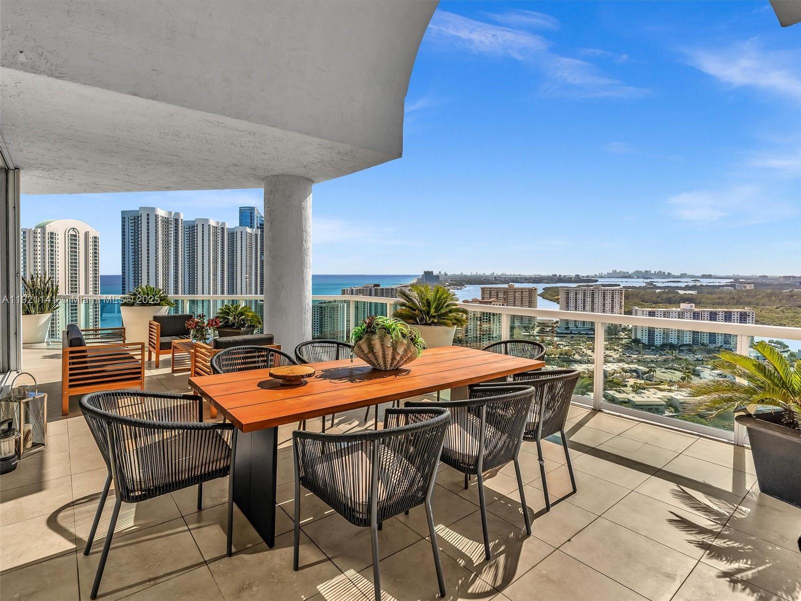 16500 Collins Avenue, Unit PH54 Sunny Isles Beach, FL 33160 - Photo 28 of 97