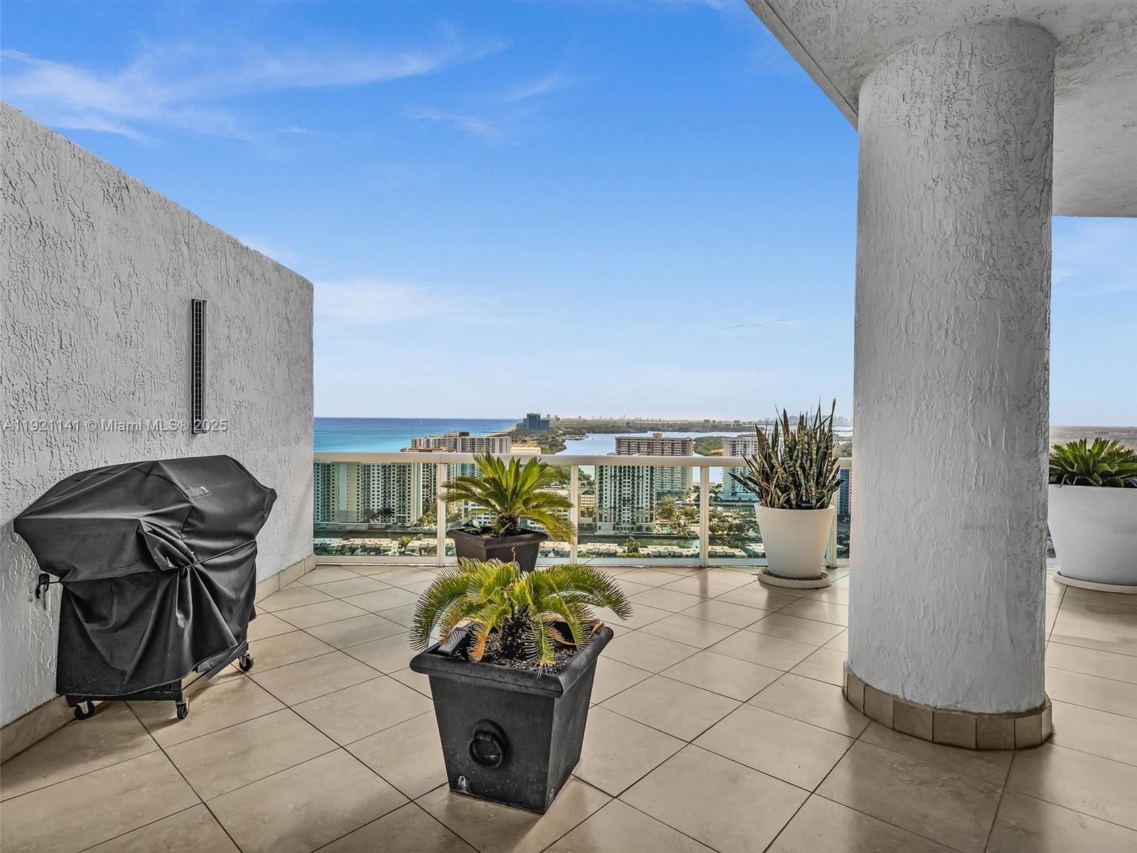 16500 Collins Avenue, Unit PH54 Sunny Isles Beach, FL 33160 - Photo 39 of 97