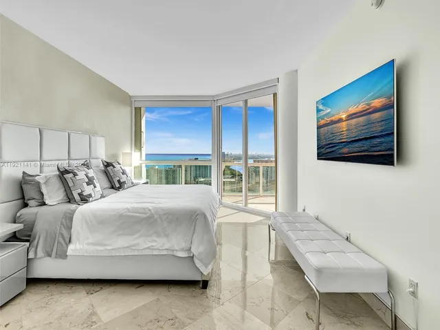 $17,500 | 16500 Collins Avenue, Unit PH54, Sunny Isles Beach, FL 33160