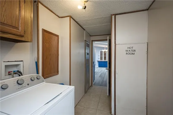 $250,000 | 196 Southeast 51 Road, Warrensburg, MO 64093