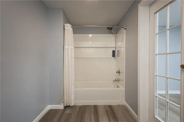 $250,000 | 196 Southeast 51 Road, Warrensburg, MO 64093