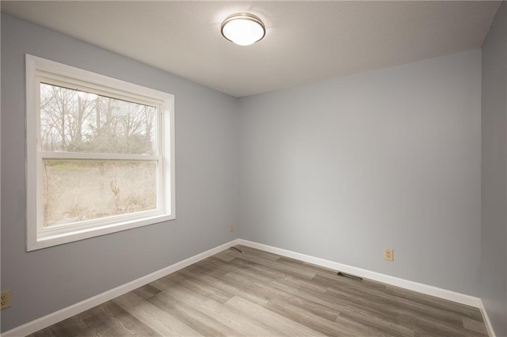 196 Southeast 51 Road Warrensburg, MO 64093 - Photo 23 of 47