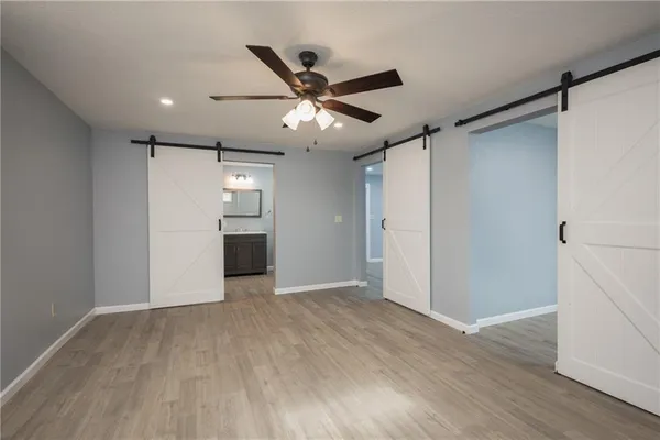 $250,000 | 196 Southeast 51 Road, Warrensburg, MO 64093