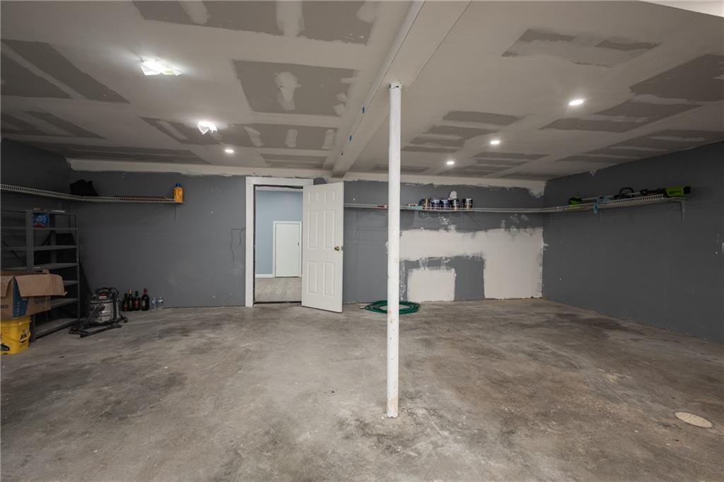 196 Southeast 51 Road Warrensburg, MO 64093 - Photo 36 of 47