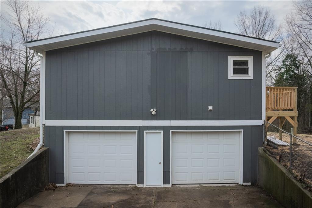 196 Southeast 51 Road Warrensburg, MO 64093 - Photo 37 of 47