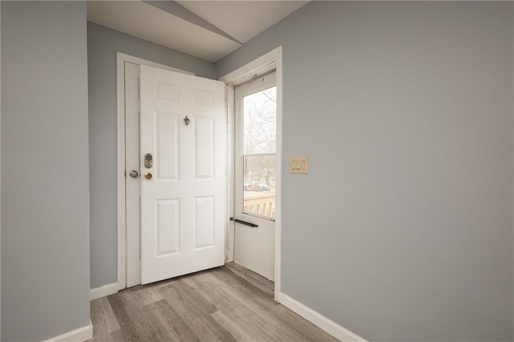 196 Southeast 51 Road Warrensburg, MO 64093 - Photo 6 of 47