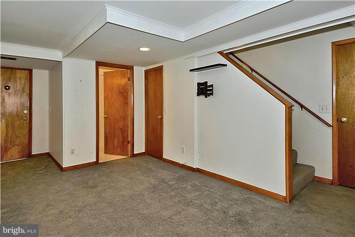 6001 Conway Road Bethesda, MD 20817 - Photo 20 of 26 a view of an empty room