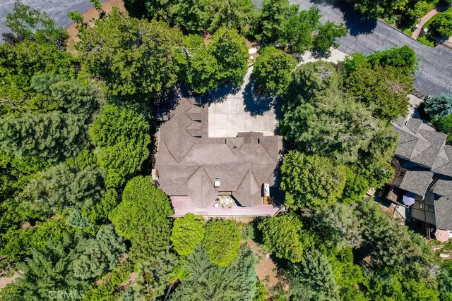 $2,500,000 | 29130 Bald Eagle, Lake Arrowhead, CA 92352