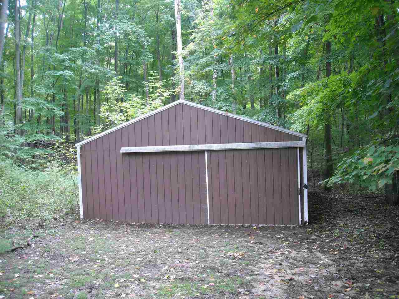 19355 Pleasantview Road Lake Ann, MI 49650 - Photo 32 of 35 1791347-31.JPG