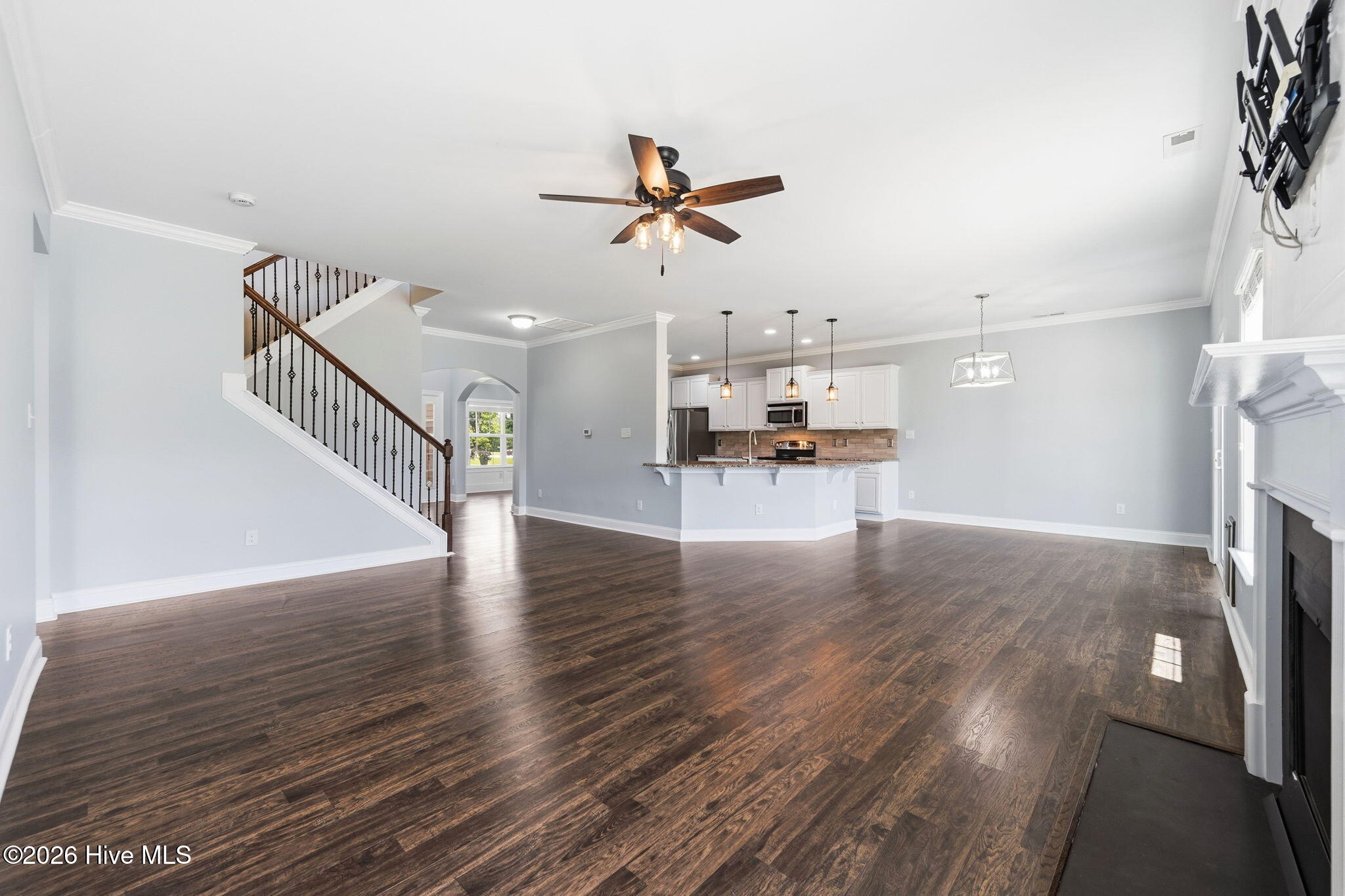 506 Island Branch Road Jacksonville, NC 28546 - Photo 4 of 56