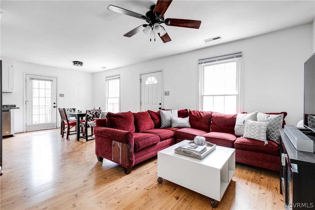3002 Ruthland Road Henrico, VA 23228 - Photo 6 of 31 Gallery Image 6